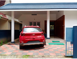 4 BEDROOM HOUSE FOR SALE @ VENNALA, KOCHI