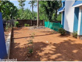 48.75 cents land and  house for sale near vilangoor center,thrissur district