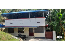 5.86 land with house for sale nearPunnakkamughal ashravam road