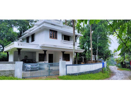 5.5 cent land and house sale at  pattikad,thrissur district.