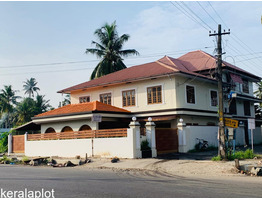 8000sq.ft house for sale at  Edakochi ,Ernakulam