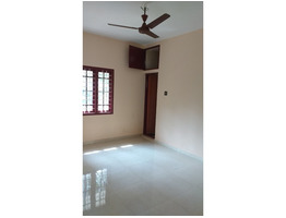 3 Bedroom Independent House on 6 cent of land for Sale in Maradu