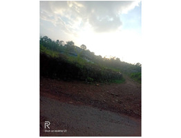 1acre land for sale at manvettam,kuruppthra,kottayam