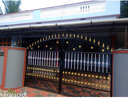 1200 sqft  2 bhk house 10 cent land for sale at palakkad