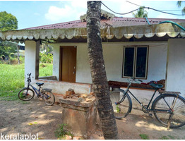 3 cent land and house for sale at chalakudi thrissur