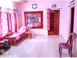 Lorry acessable 18 cent, 3bhk house for sale