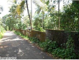 RESIDENTIAL LAND IN THIRUMUKKULAM, TRISSUR DISTRICT