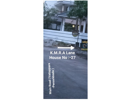 15 cent ലാർജ് road frontage land with  1300sq ft 8 years old house in beautiful residential