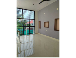 5.22 cents  land and 1840SQFT house for sale at Cheranalloor ernakulam