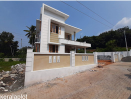 Ernakulam,Kaninadu 4.3 cent land with 1600 sqft 3 BHK villas for sale