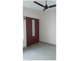 3 BHK FLAT FOR RENT AT KAKKANADU-SEMI FURNISHED-18,000 PER MONTH-