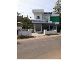 7.5 CENTS OF LAND AND 3100 SQFT BUILDING FOR SALE AT KALLUR  ANNAMANADA, THRISSUR.