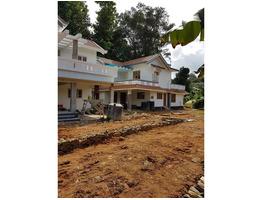 INDEPENDENT VILLAS FOR SALE AT VENNIKULAM, PATHANAMTHITTA.