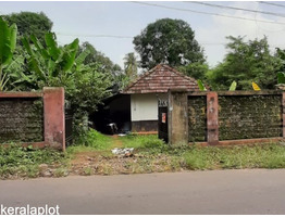 Freehold Residential Land for Sale at Chettipparambu, Irinjalakuda, Thrissur