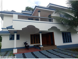 Residential House / Villa for Sale in Ernakulam, Kalamassery (Near Cochin University, Alfiya Nagar)