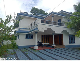 Residential House / Villa for Sale in Ernakulam, Kalamassery (Near Cochin University, Alfiya Nagar)