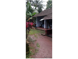 Residential plot for sale in Chonadam, Thalassery