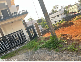 25 cent land sale at  Ernakulam near Kangarappady