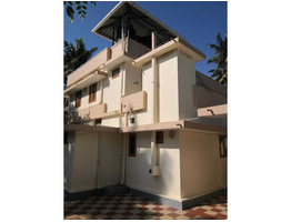 105 cent land with 5500 sqft 5bhk house sale at Thrissur .