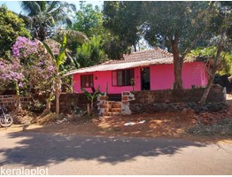 1.5 acer land with old house sale at kasargod