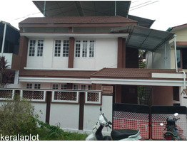 INDEPENDENT HOUSE NEAR UC COLLEGE ALUVA FOR SALE