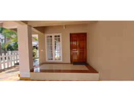 4 cent land with 2000 sqft 3BHK  Premium ApartmentFor Sale near Kochi medical college, kalamassery