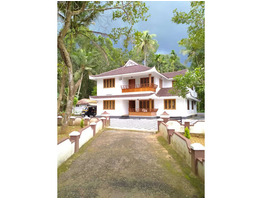 55 cent land with 3000 sqft house sale at Pravithanam, Pala