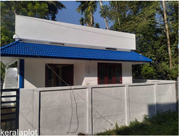 3 cent Land with 2 bedroom house sale at Njarakkal, Eranakulam