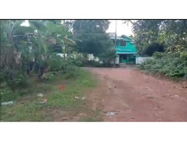 1 acre 60 cents land and 2000 sqft house for sale in Thrissur