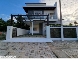 INDEPENDENT LUXURY VILLA FOR SALE