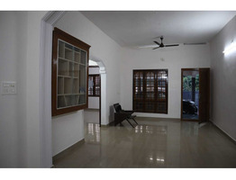 10 cent plot with 3 BHK house for sale at Vandampathal junction ,Mundakkayam, Kottayam