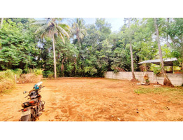 55 cent land for sale at Paravoor, Munduruthi, Eranakulam