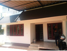 4.86 cent land with 1000 sqft house for sale at near kuzhivelipadi bus stop, Thevakkal, Eranakulam