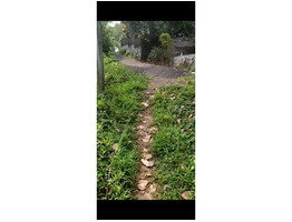 11 cent land for sale at near Mala,Madathumpady,Thrissur