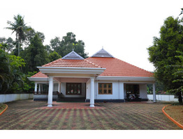 43 cent Land with 3000 sqft house for sale at Amabalampadi, Muvattupuzha, Eranakulam