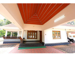 43 cent Land with 3000 sqft house for sale at Amabalampadi, Muvattupuzha, Eranakulam