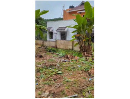 5 1/4 cent land for sale at Pallikkara, Kakkanad, Ernakulam