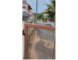 5 1/4 cent land for sale at Pallikkara, Kakkanad, Ernakulam