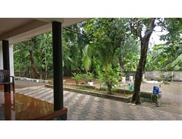 15 cent land with house  for sale  at KUmaranalloor