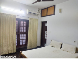 8 cent land with 4124 sqft  - 5 BHK  house for sale at KALATHODE,(Between mannuthy - paravattani)