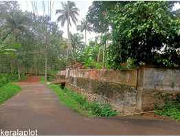 35 Cent Land With 2400 Sqft Villa Sale Near By kattakada Junction,Thiruvanathapuram District