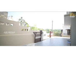 5.25 Cent Land With 1500 Sqft House For Sale Near by Malayinkeezh,Multi Speciality Hospital