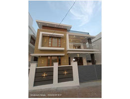 4.5 Cent land with 2400 sqft New House for  sale at kalamassery cusat ,Ernakulam District