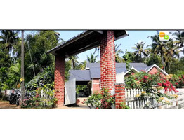 50 Cent Land With 1787 Sqft House For Sale Near by Mannuthy Pattikkad National Highway