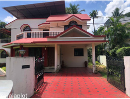 10 Cent land with 1800 Sqft 3 BHK  Villa Sale At Kalamassery Muncipality