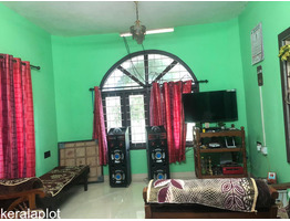 10 cent land with 1250 Sqft House for sale near by chottanikara Nirmala college