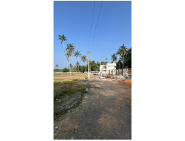 Residential plots in 5 to 10 cents for sale in mundur,Thrissur