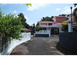 8.5 cent land with 2850 sqft villa for sale at kalathippady