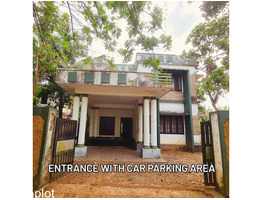 Luxurious 5-Bedroom Villa for Rent in Puthanangadi, Near Cherthala