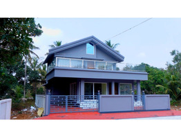 4.75 Cent Land with 1650 Sqft Two Story House For sale